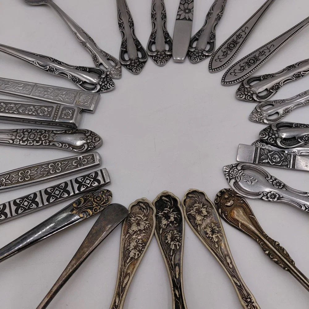 Vtg Flatware Mixed Lot 24 Ornate Fancy Patterns Silverware Jewelry Art Geometric